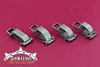 Miniatur Bauteil Dekoration 1:6 1/6 Verschlusslager Werkzeugklemme Klemme Klammer clamp bracket holder Tiger Panzer tank Zubeh&ouml;r Modellbau scale modelling Armortek accessories parts Sektion miniature
